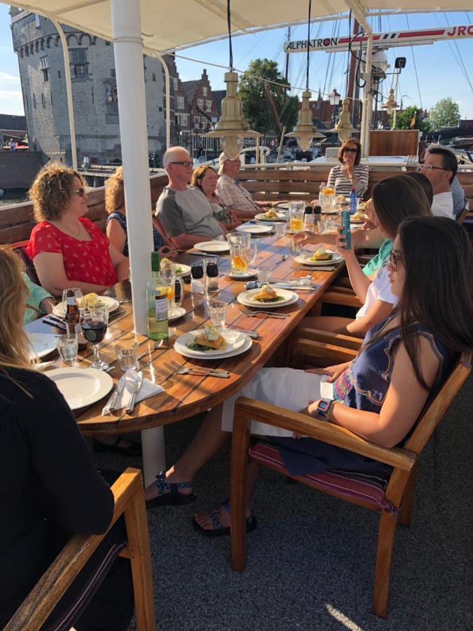 Hotelboot Zwaan Amsterdam Bagian luar foto