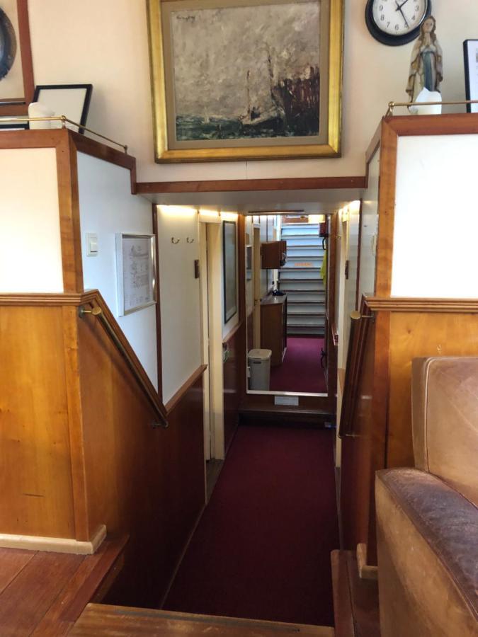 Hotelboot Zwaan Amsterdam Bagian luar foto