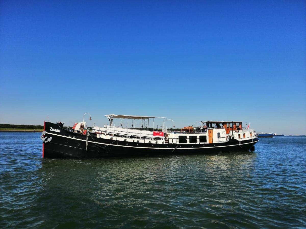 Hotelboot Zwaan Amsterdam Bagian luar foto