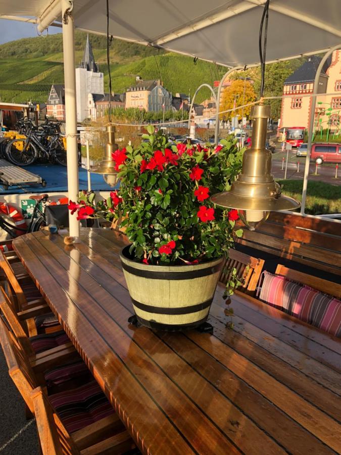 Hotelboot Zwaan Amsterdam Bagian luar foto
