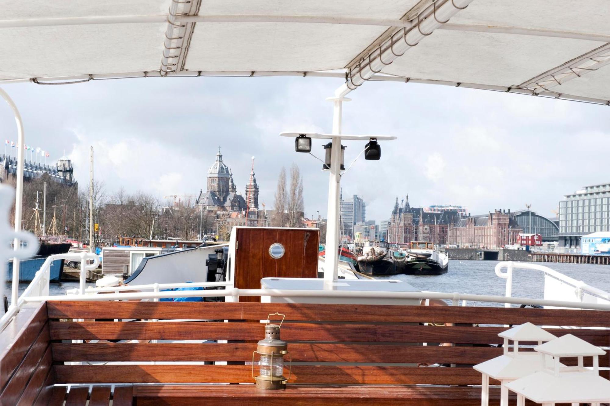 Hotelboot Zwaan Amsterdam Bagian luar foto